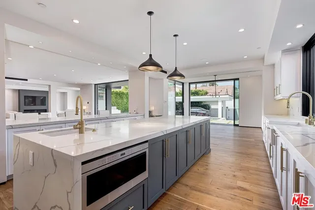 $3,875,000 | 6115 West 6th Street, Los Angeles, CA 90048