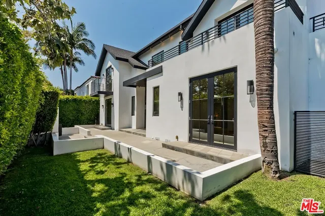 $3,875,000 | 6115 West 6th Street, Los Angeles, CA 90048