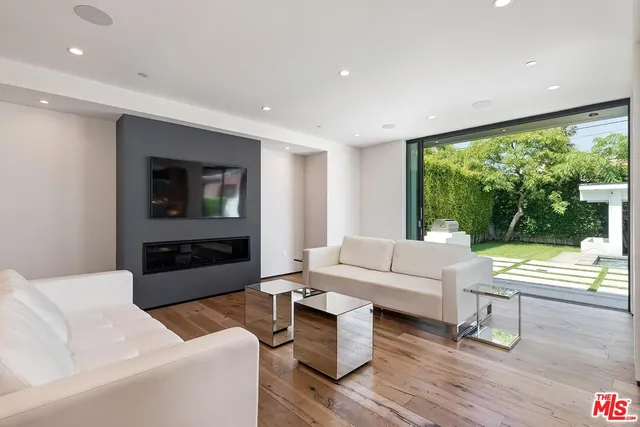 $3,875,000 | 6115 West 6th Street, Los Angeles, CA 90048