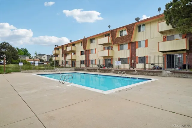 $170,000 | 10211 Ura Lane, Unit 8207, Thornton, CO 80260