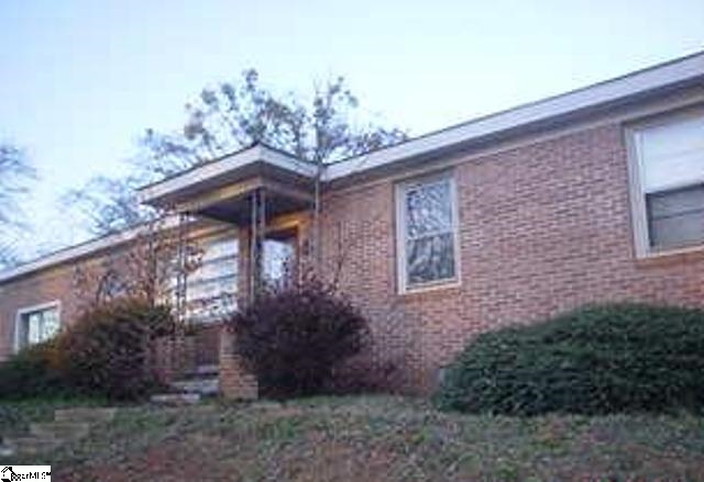 907 South Buncombe Road Greer, SC 29650 - Photo 1 of 1 Gallery Image 1
