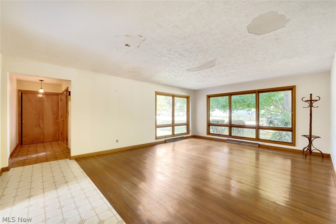 5730 Horning Road Kent, OH 44240 - Photo 6 of 50