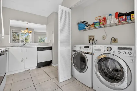 $334,800 | 1642 North 15th Terrace, Hollywood, FL 33020