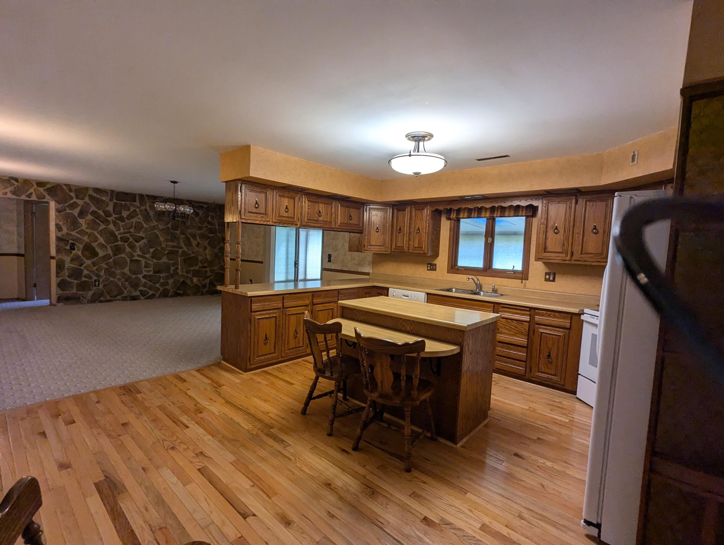 515 North Street Sparta, WI 54656 - Photo 16 of 54 PXL_20250828_161949074