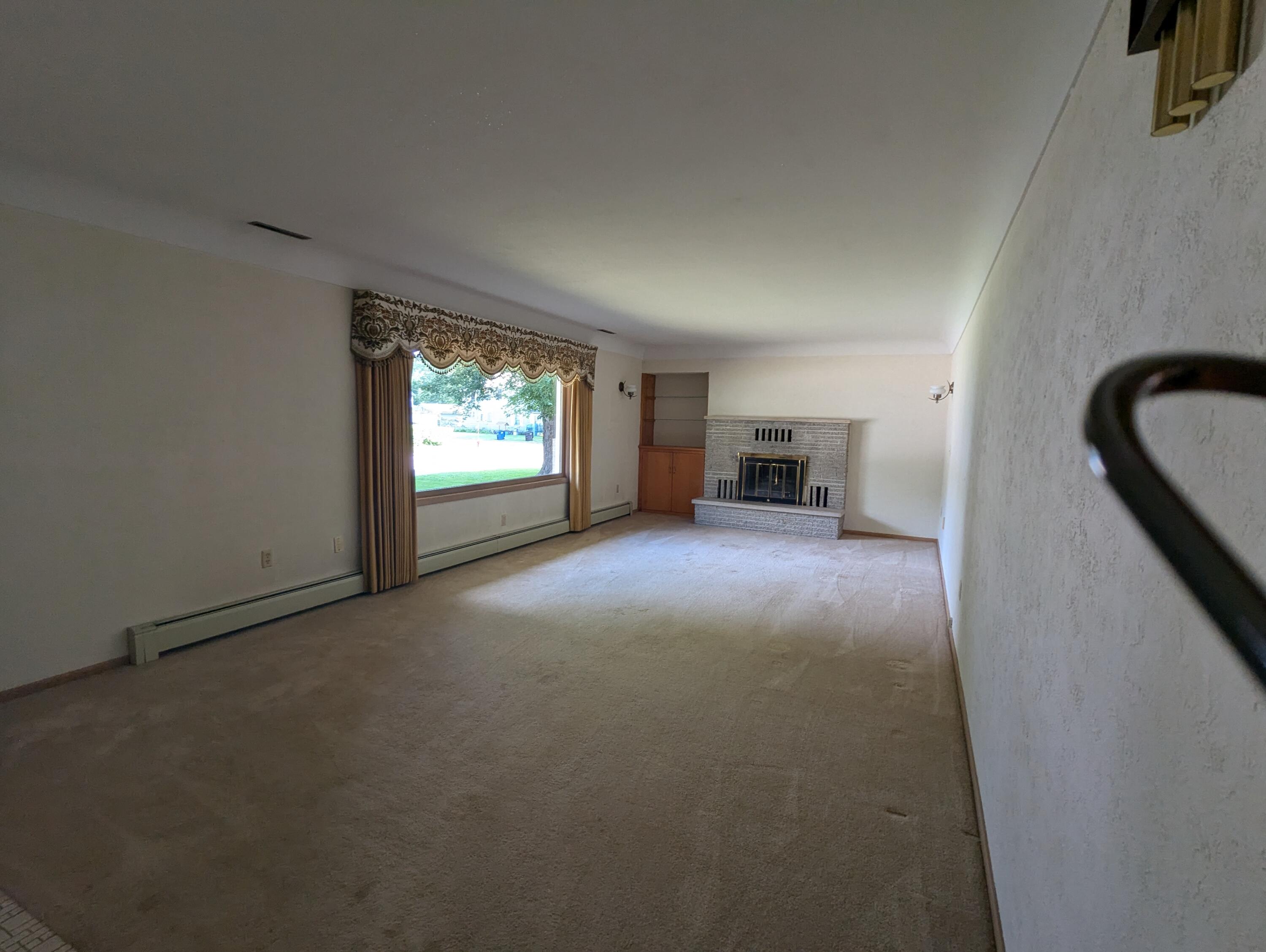 515 North Street Sparta, WI 54656 - Photo 8 of 54 PXL_20250828_161821909