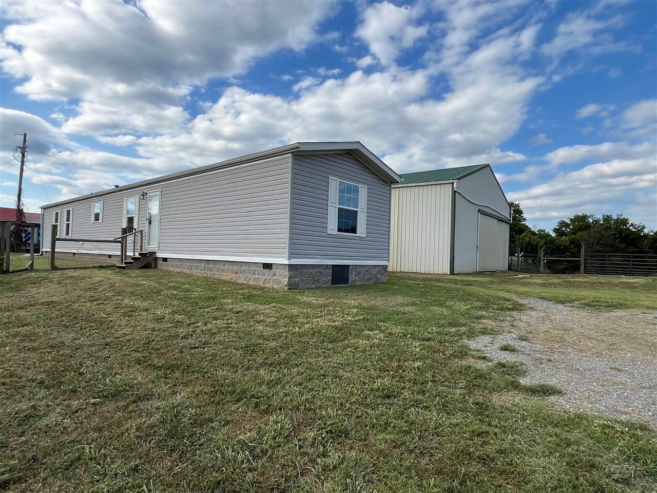 11186 Franklin Road Franklin, KY 42134 - Photo 3 of 23 Gallery Image 3