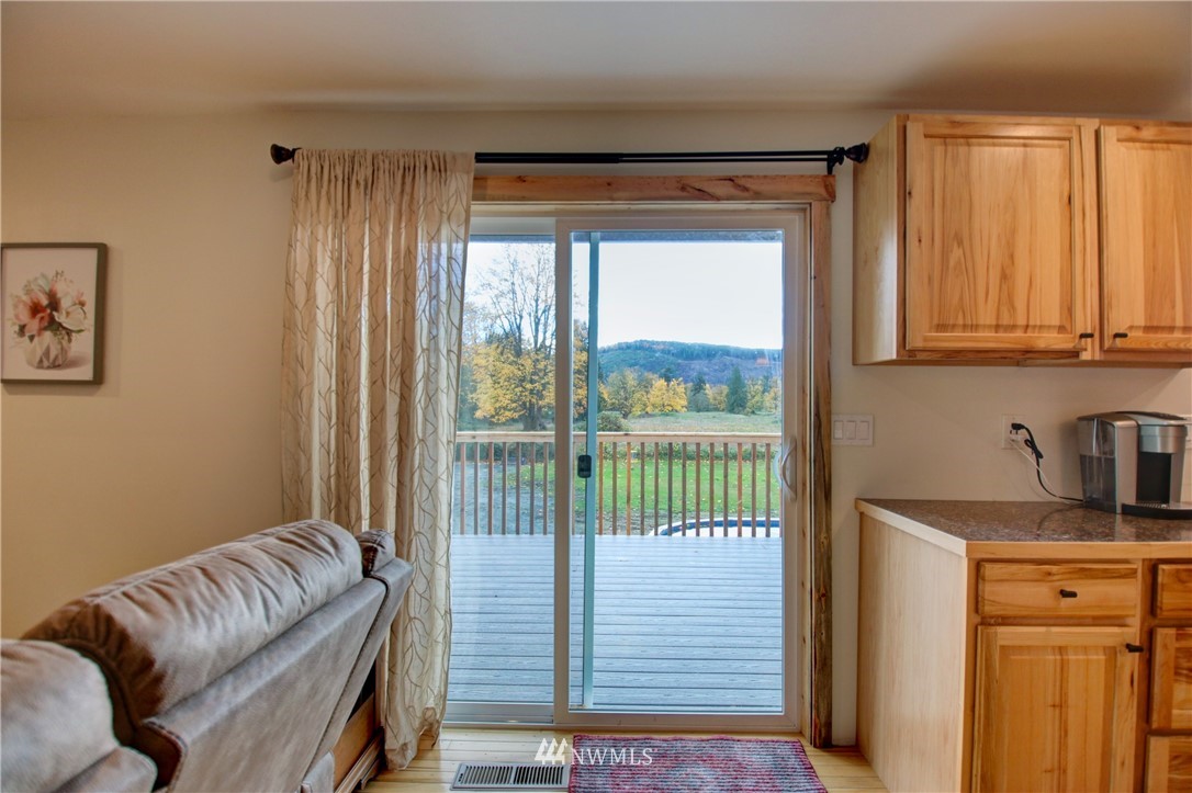 24900 Hoehn Road Sedro-Woolley, WA 98284 - Photo 22 of 37 Gallery Image 22