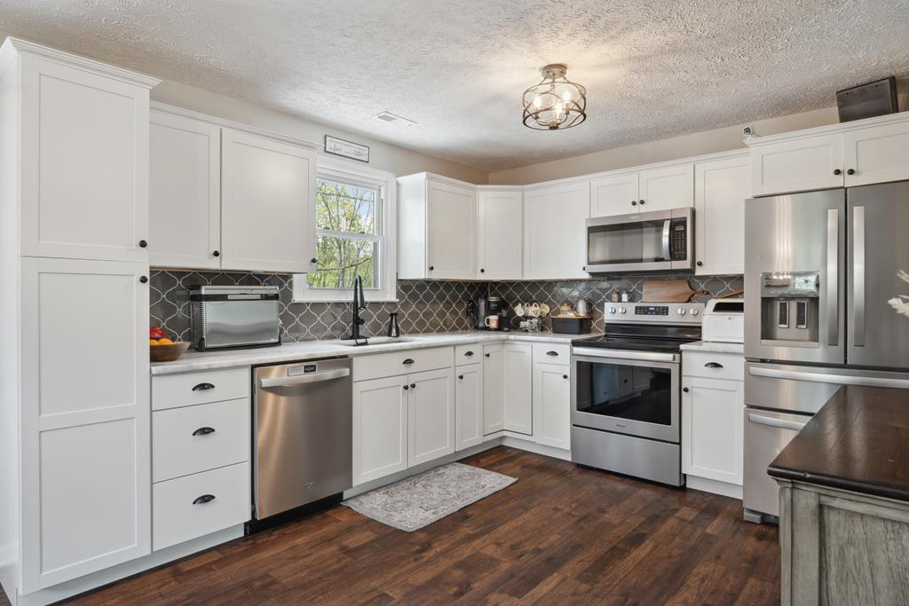 156 Ridgecrest Street Bluefield, VA 24605 - Photo 24 of 64 Gallery Image 24