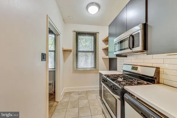 $2,600 | 1010 25th Street Northwest, Unit 101, Washington, DC 20037