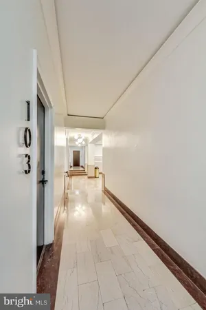 $2,600 | 1010 25th Street Northwest, Unit 101, Washington, DC 20037