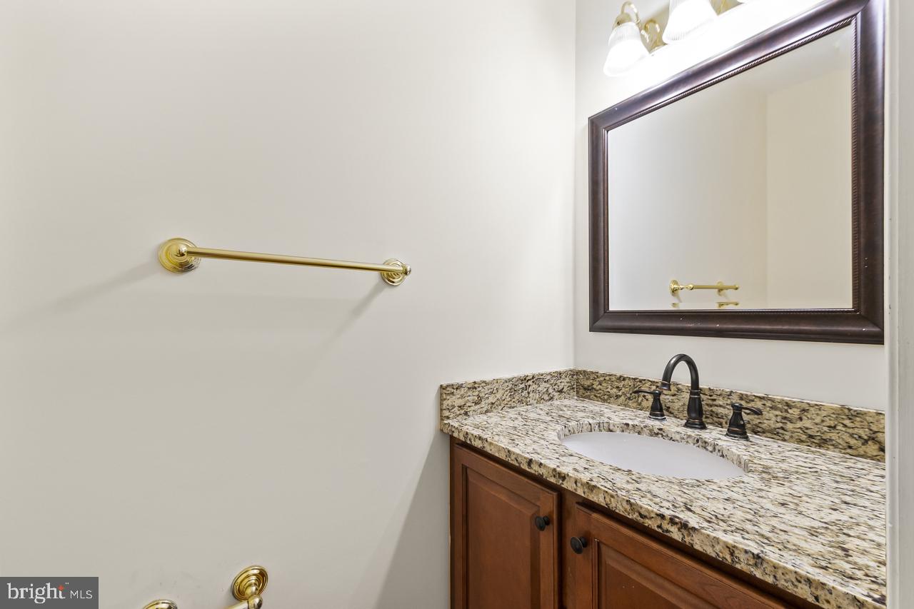 7937 Edinburgh Drive Springfield, VA 22153 - Photo 24 of 35