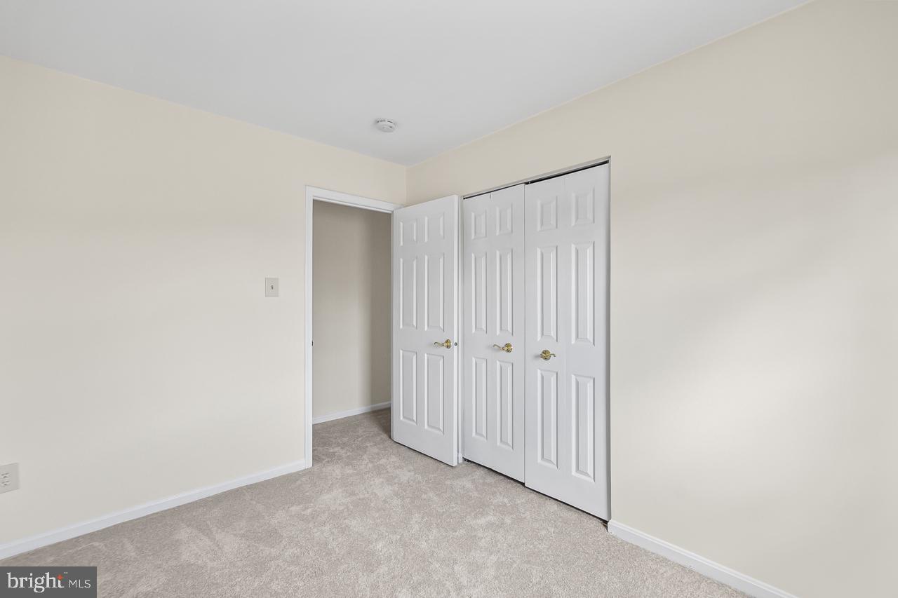 7937 Edinburgh Drive Springfield, VA 22153 - Photo 26 of 35