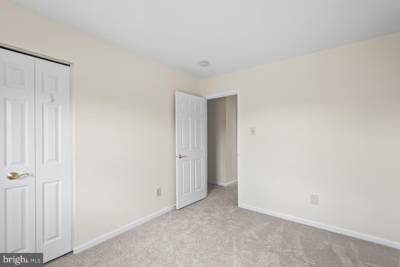 7937 Edinburgh Drive Springfield, VA 22153 - Photo 28 of 35