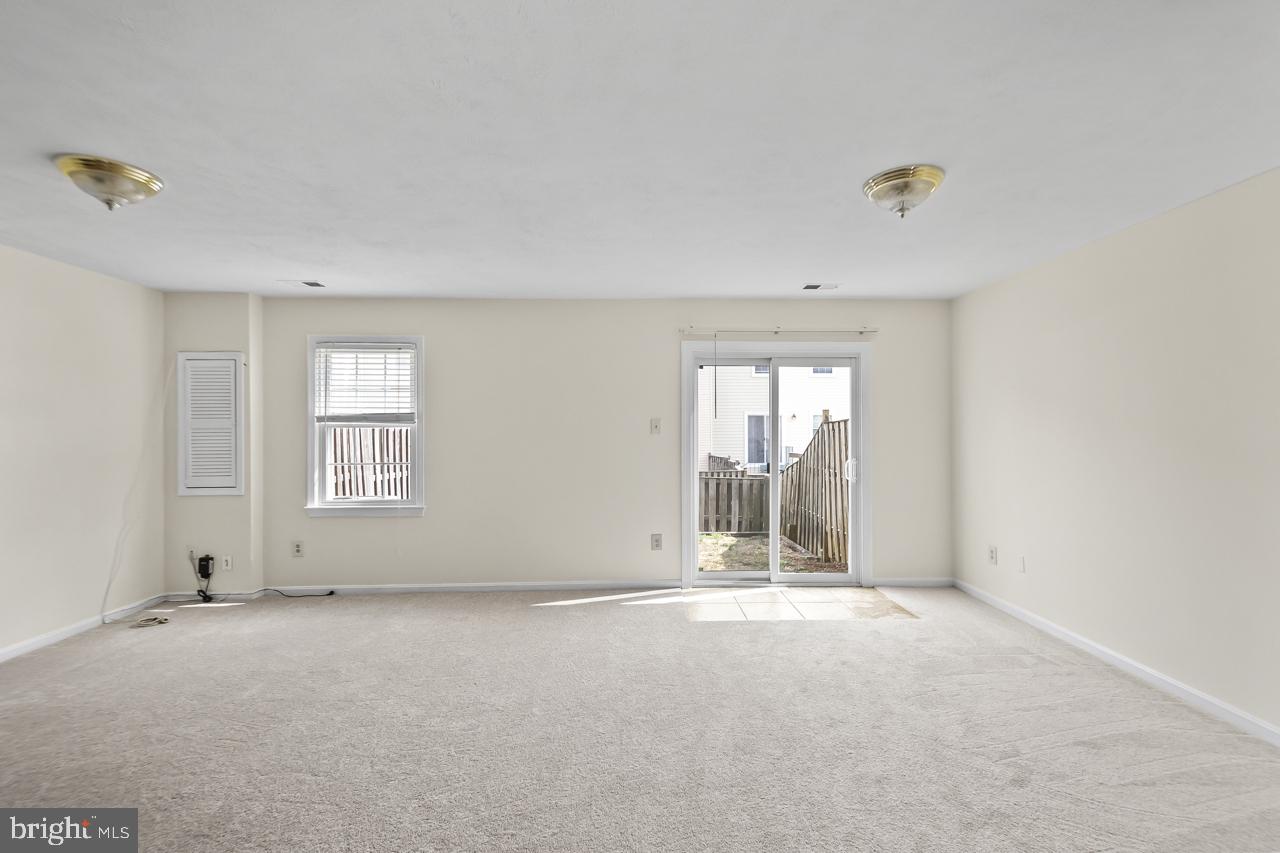 7937 Edinburgh Drive Springfield, VA 22153 - Photo 7 of 35