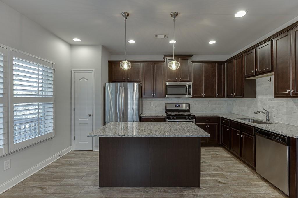 567 Lillian Way Jefferson, GA 30549 - Photo 13 of 80