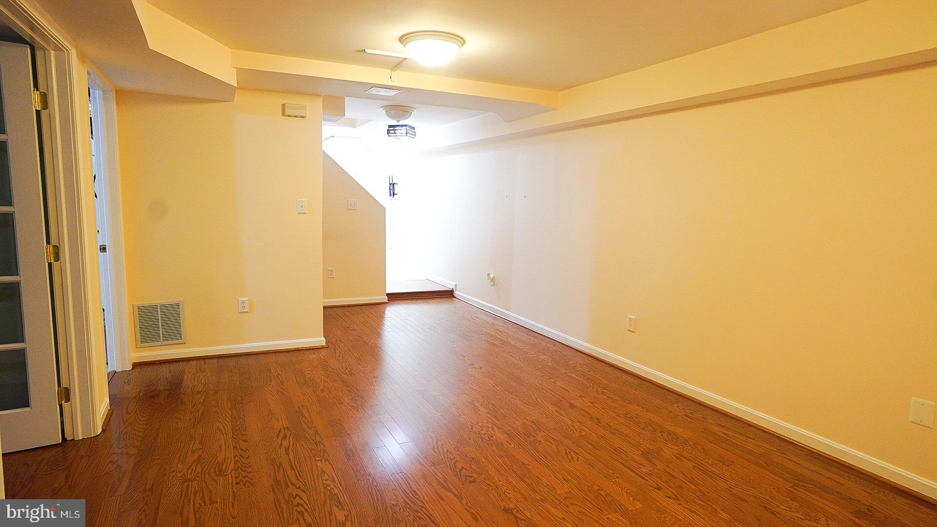 15350 Peach Orchard Road Silver Spring, MD 20905 - Photo 32 of 56