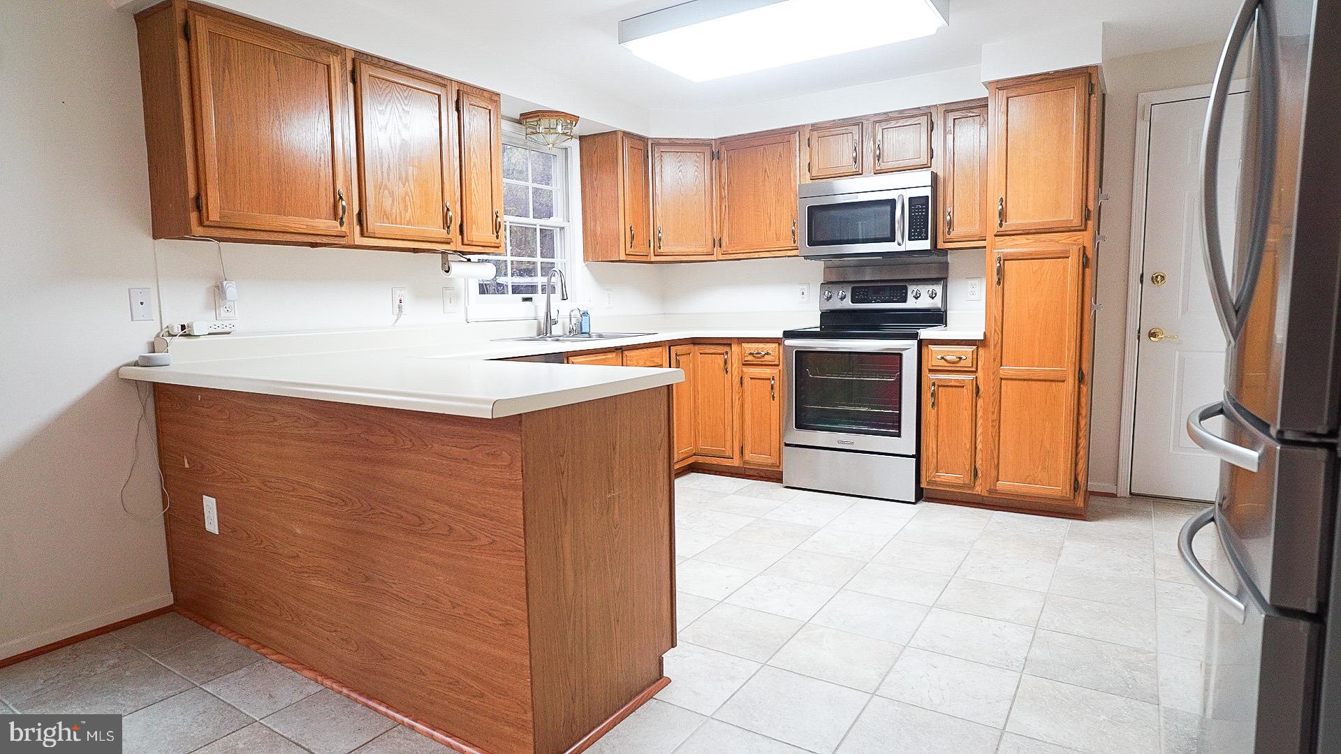 15350 Peach Orchard Road Silver Spring, MD 20905 - Photo 8 of 56