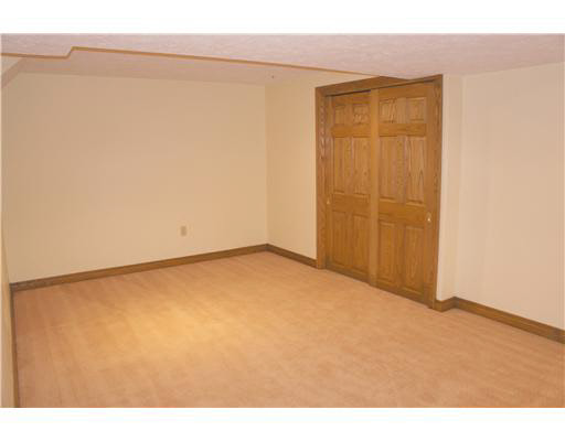2821 Edison Road South Bend, IN 46615 - Photo 17 of 24 Gallery Image 17