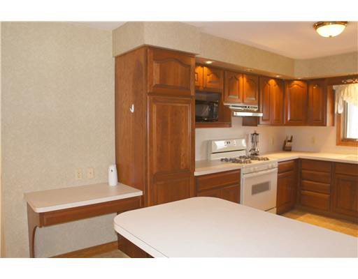 2821 Edison Road South Bend, IN 46615 - Photo 7 of 24 Gallery Image 7