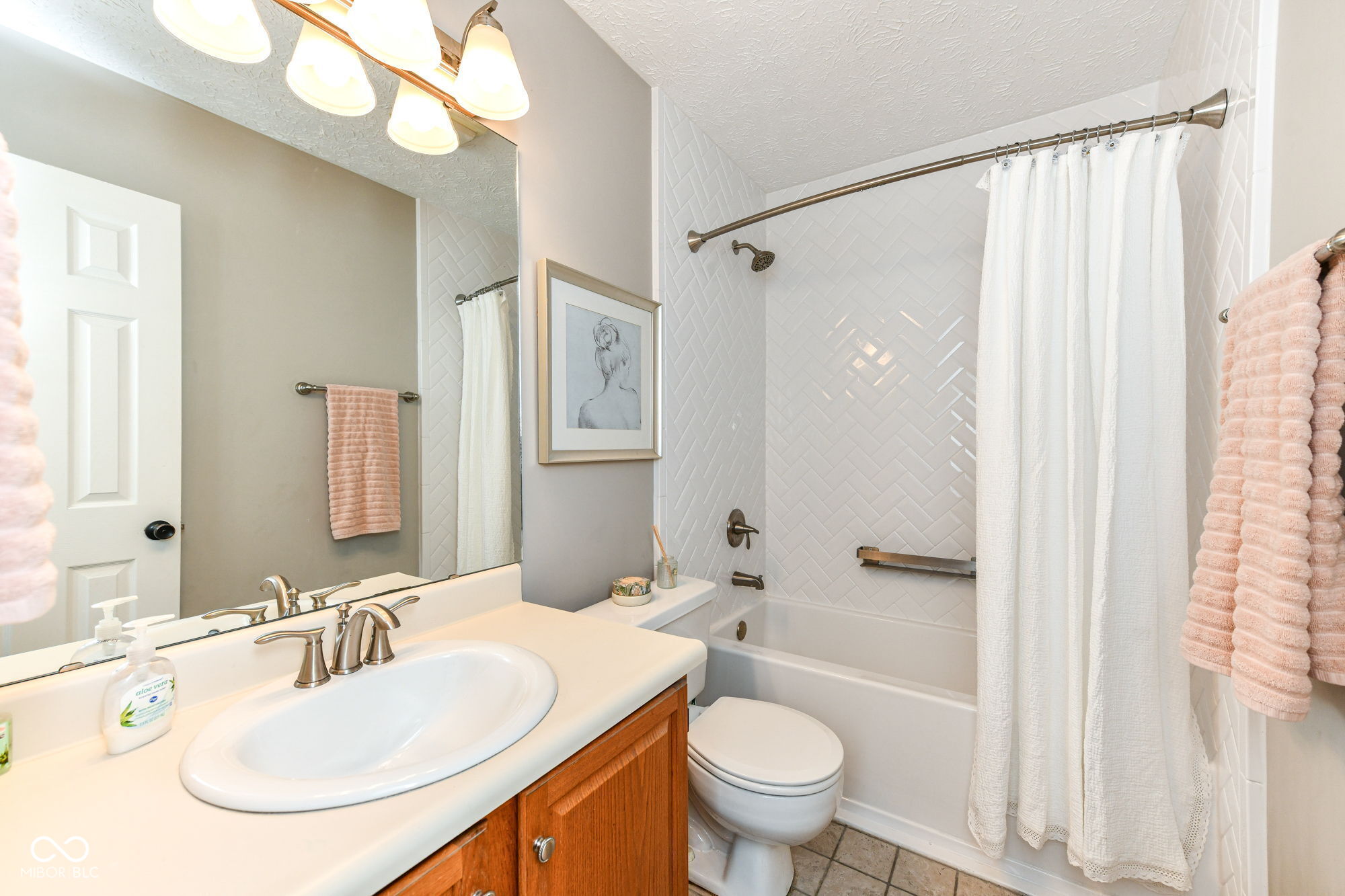 7701 Raleigh Lane Fishers, IN 46038 - Photo 17 of 29 Gallery Image 17