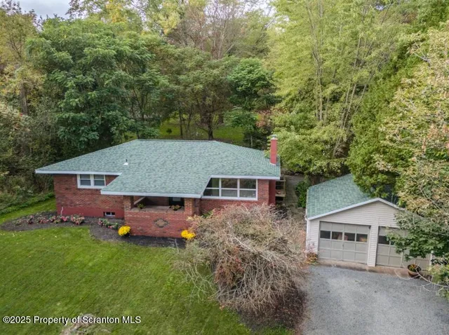 $334,900 | 325 College Avenue, Factoryville, PA 18419