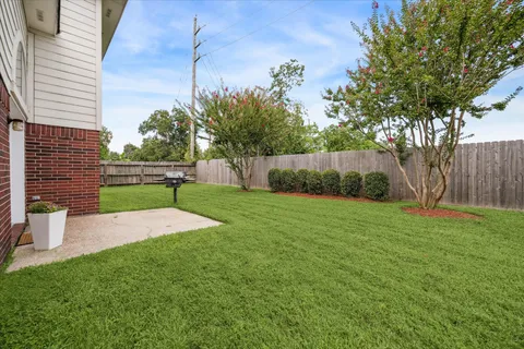 $290,000 | 12306 Wright Oaks Drive, Houston, TX 77014