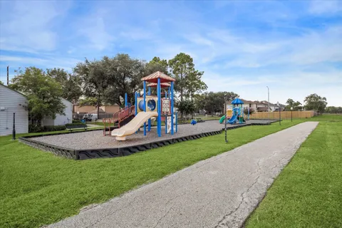 $290,000 | 12306 Wright Oaks Drive, Houston, TX 77014