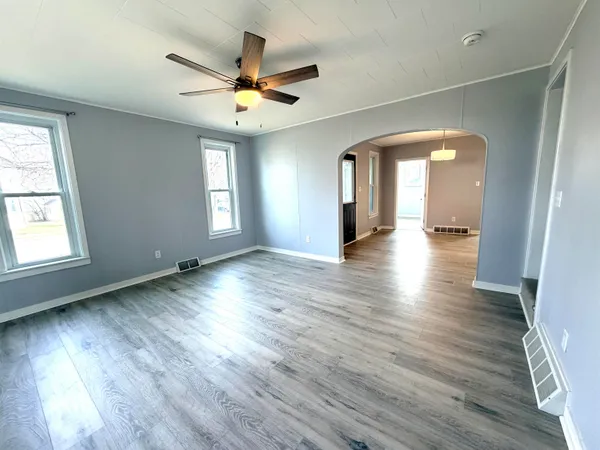 $250,000 | 315 East Lacrosse Street, Tomah, WI 54660