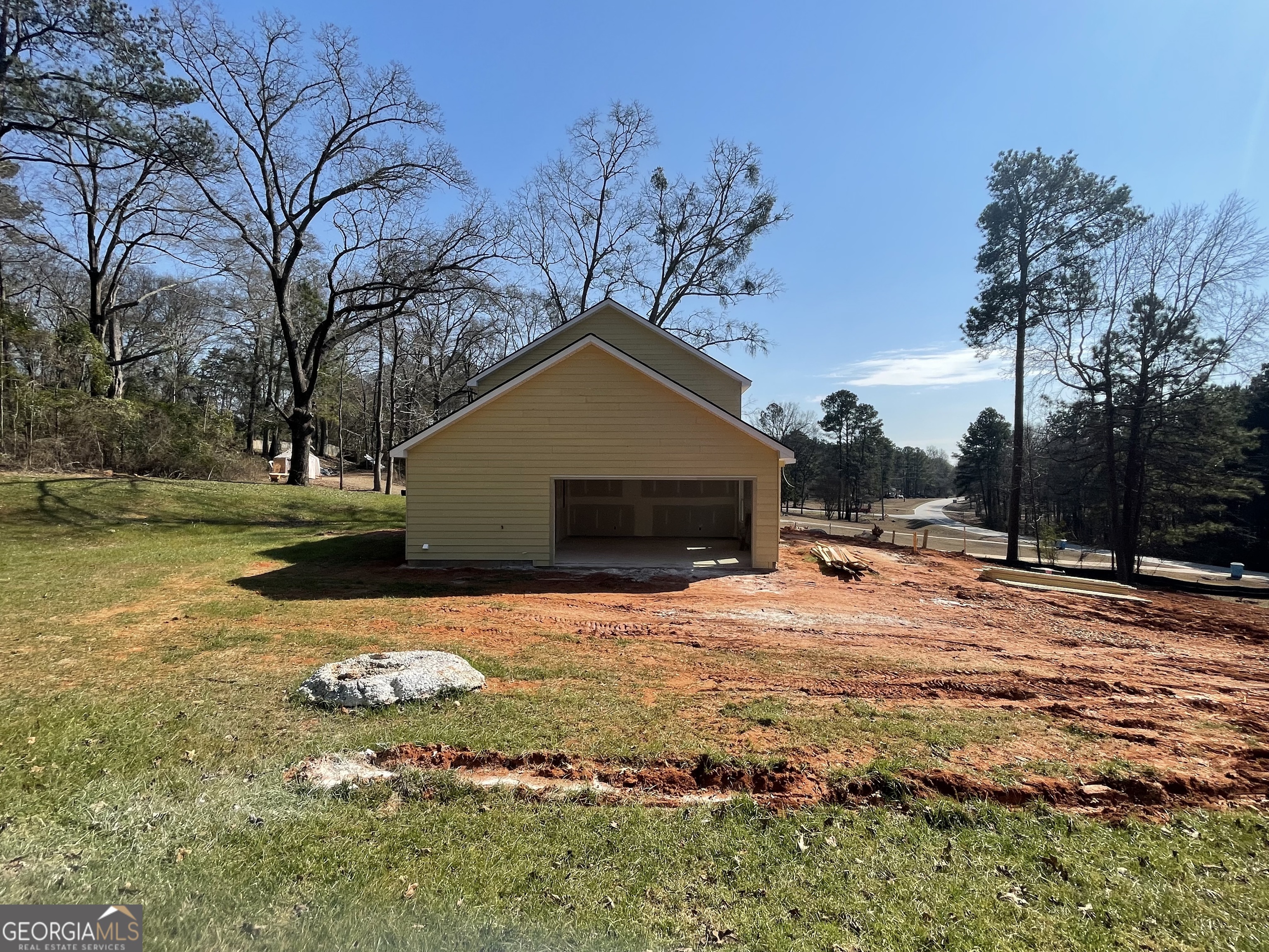 407 Barnetts Bridge Road Jackson, GA 30233 - Photo 7 of 52