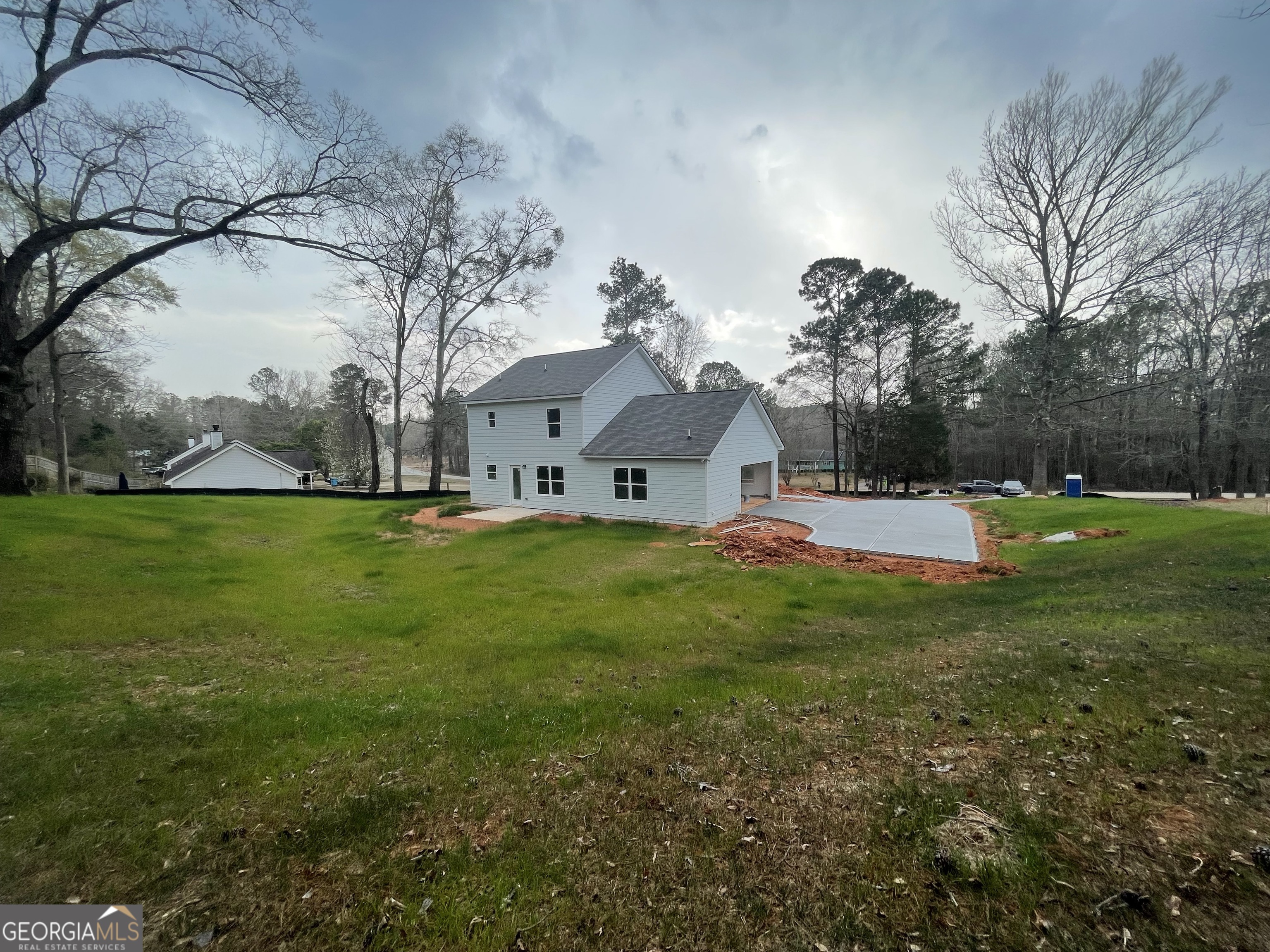 407 Barnetts Bridge Road Jackson, GA 30233 - Photo 8 of 62