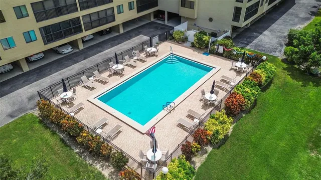 $264,900 | 1933 Golf View Drive, Unit 1933, Tarpon Springs, FL 34689