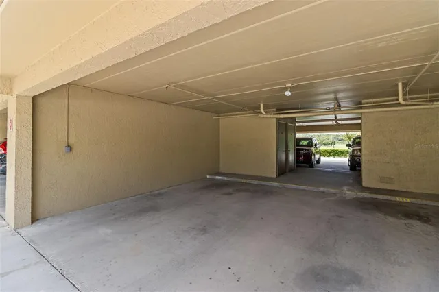 $264,900 | 1933 Golf View Drive, Unit 1933, Tarpon Springs, FL 34689
