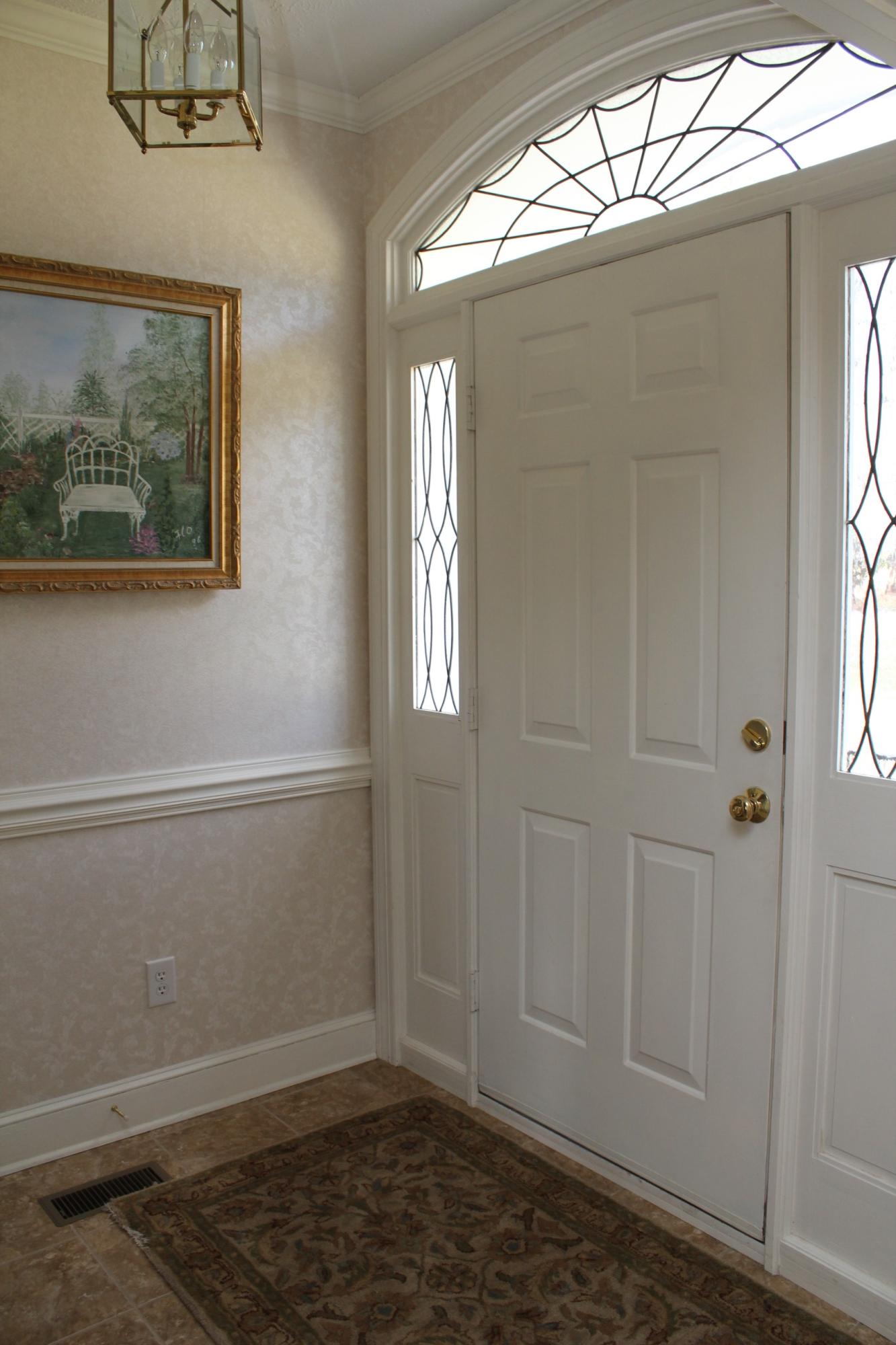 106 Fairway Drive Rockingham, NC 28379 - Photo 8 of 19 Foyer