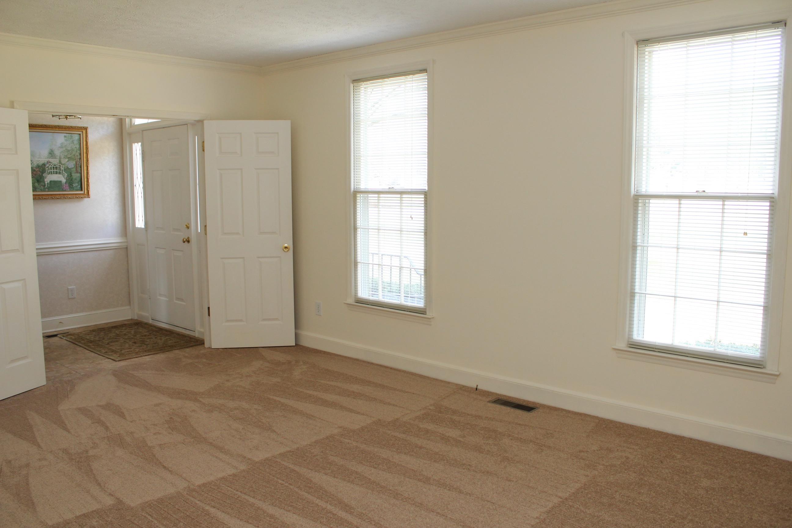 106 Fairway Drive Rockingham, NC 28379 - Photo 9 of 19 Formal Living Room