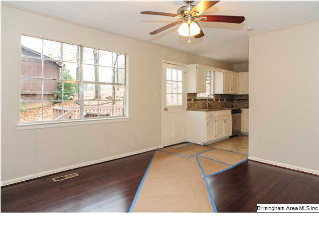 304 Fran Drive Alabaster, AL 35007 - Photo 15 of 31