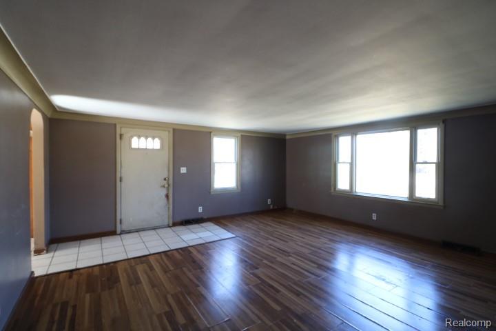 5184 East Mt Morris Road Mount Morris, MI 48458 - Photo 7 of 13