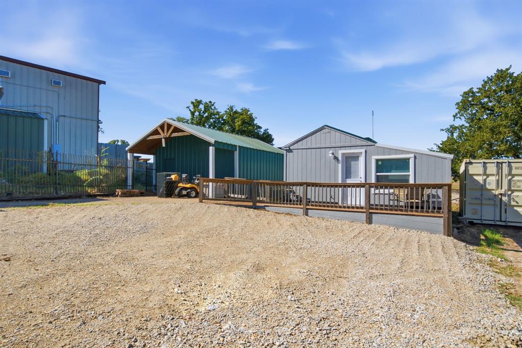 5098 Fairview Road Millsap, TX 76066 - Photo 21 of 40 Gallery Image 21