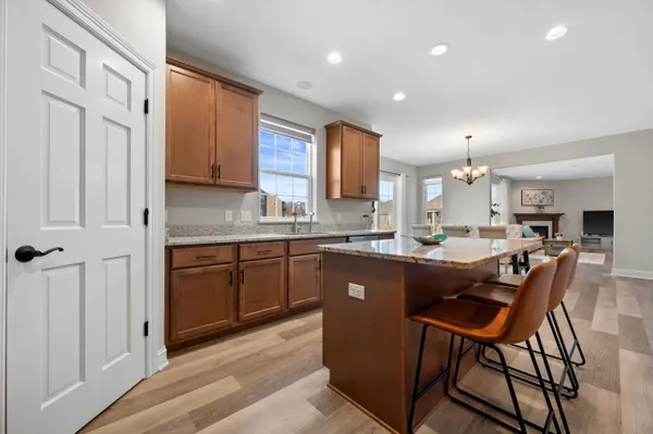 $699,900 | W153-n4899 Orchid Circle, Menomonee Falls, WI 53051