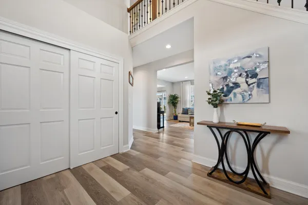 $699,900 | W153-n4899 Orchid Circle, Menomonee Falls, WI 53051
