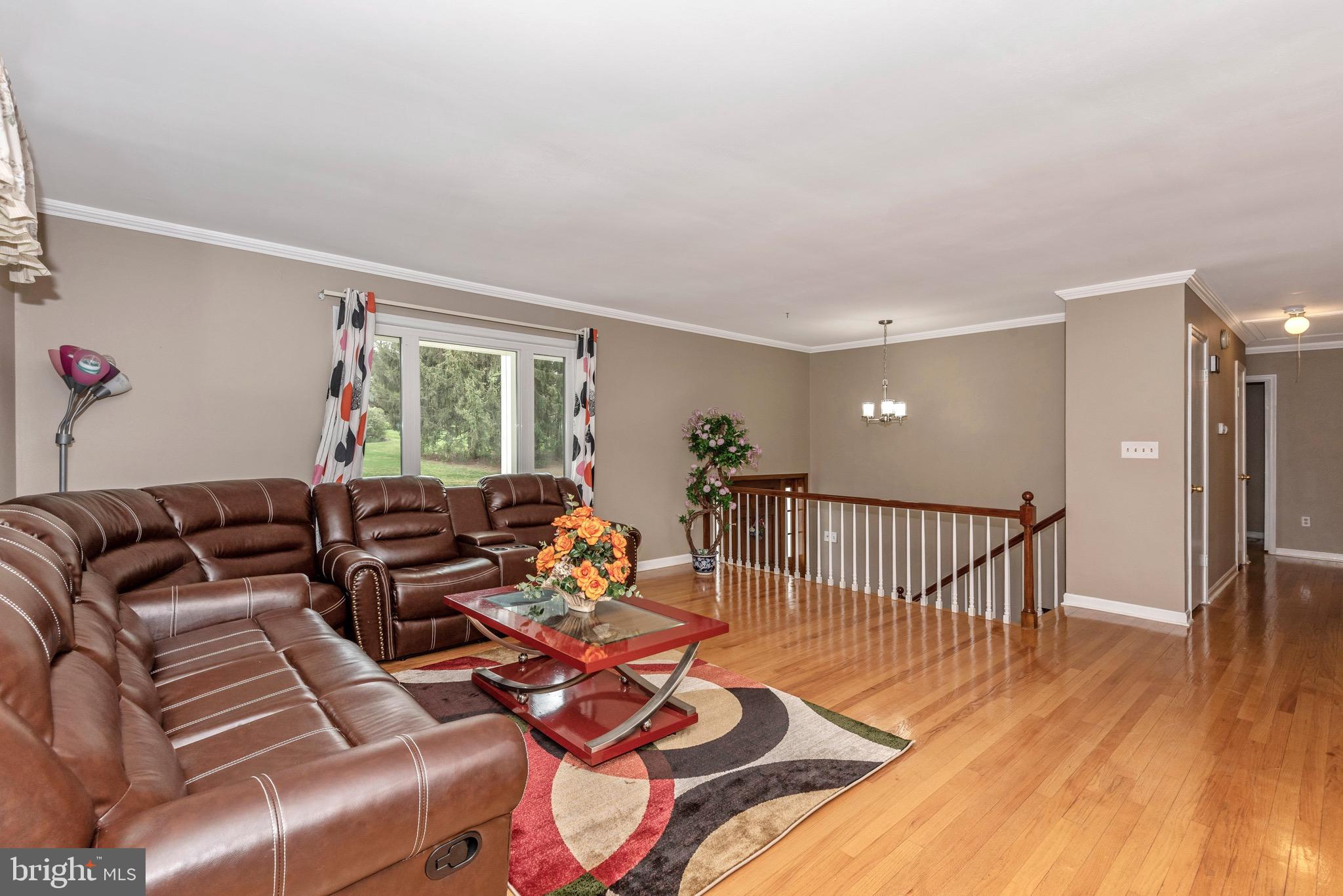 8232 Hilton Road Gaithersburg, MD 20882 - Photo 5 of 43 Gallery Image 5