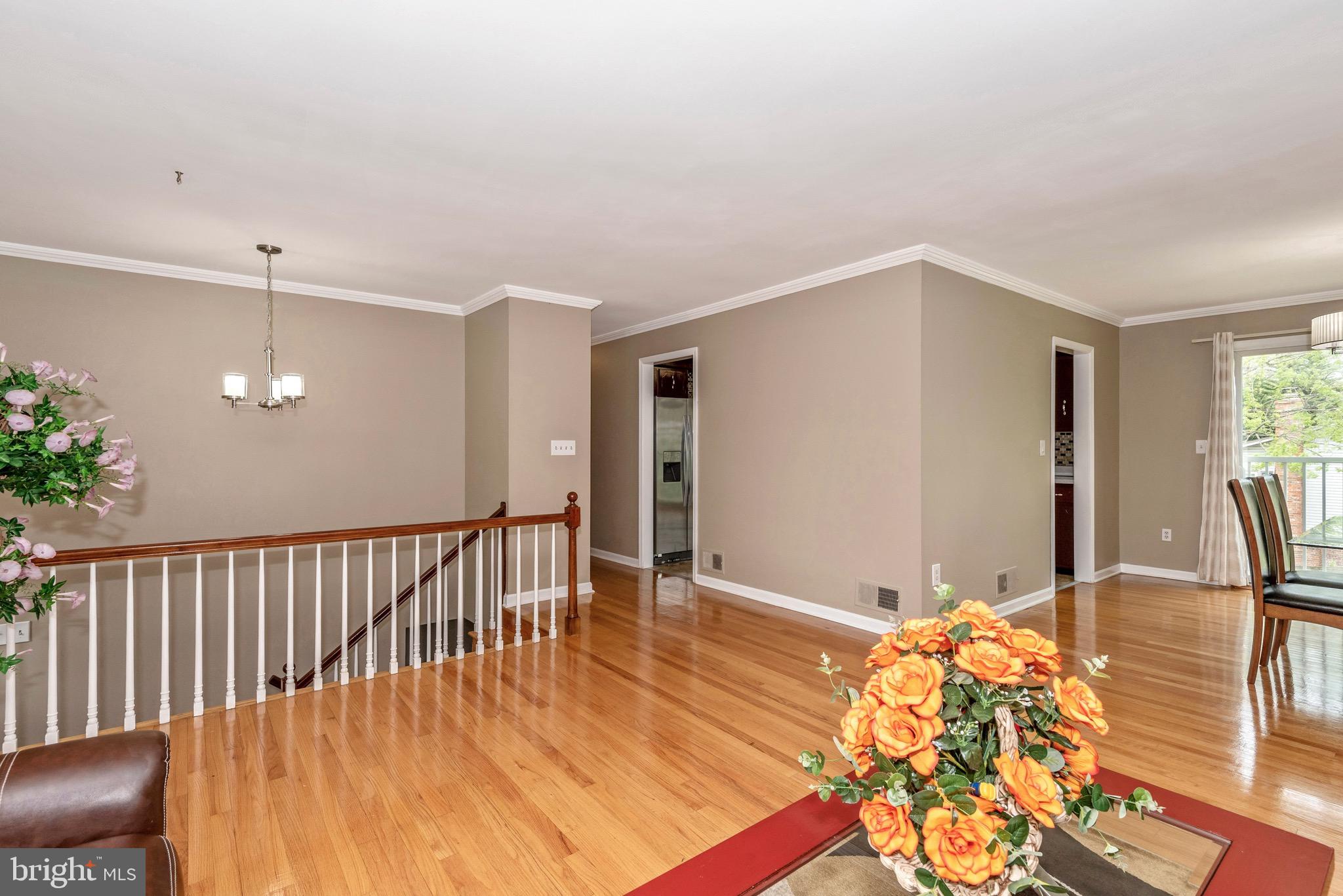 8232 Hilton Road Gaithersburg, MD 20882 - Photo 8 of 43 Gallery Image 8