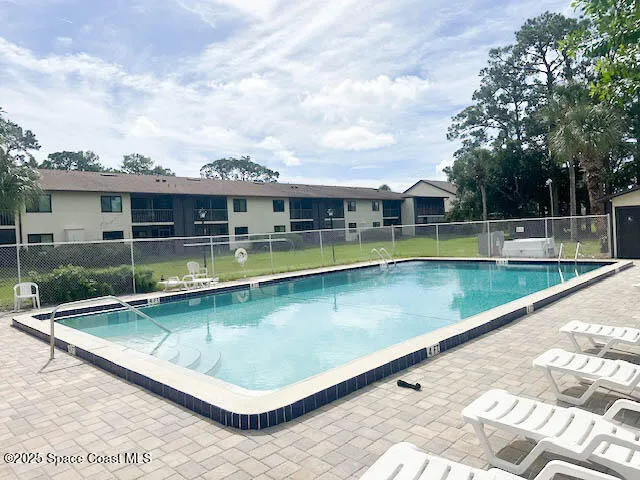 $137,500 | 1515 Huntington Lane, Unit 427, Rockledge, FL 32955