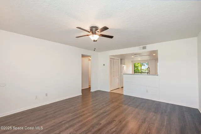 $137,500 | 1515 Huntington Lane, Unit 427, Rockledge, FL 32955