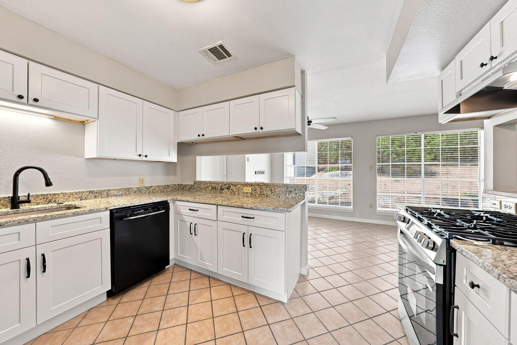540 Stoney Brook Road Kerrville, TX 78028 - Photo 26 of 37 Gallery Image 26