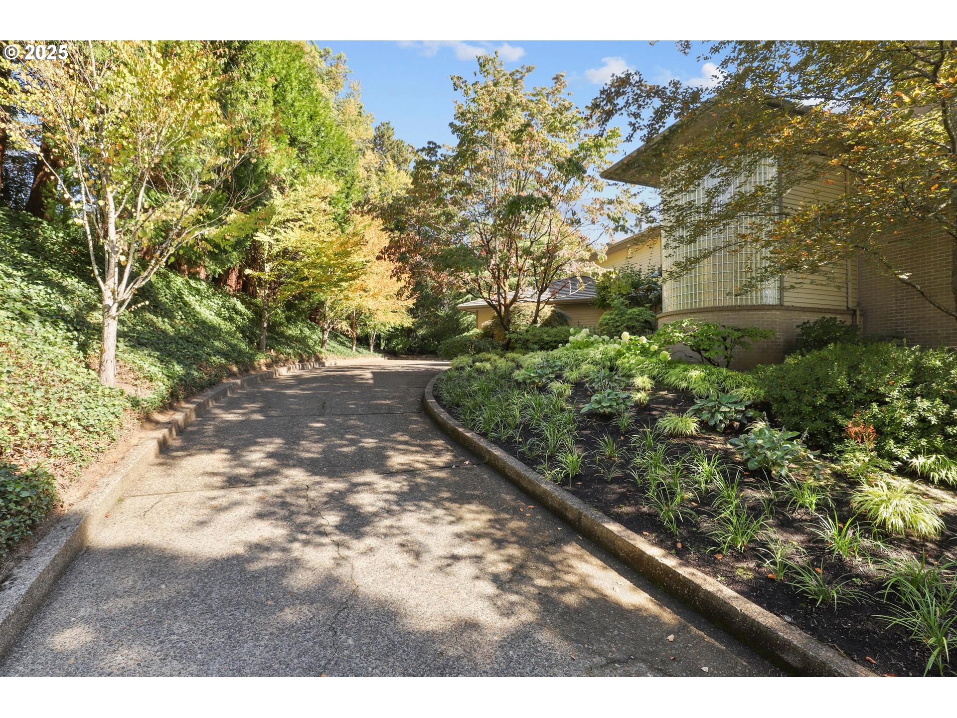 2642 Southwest Bucharest Court Portland, OR 97225 - Photo 2 of 47