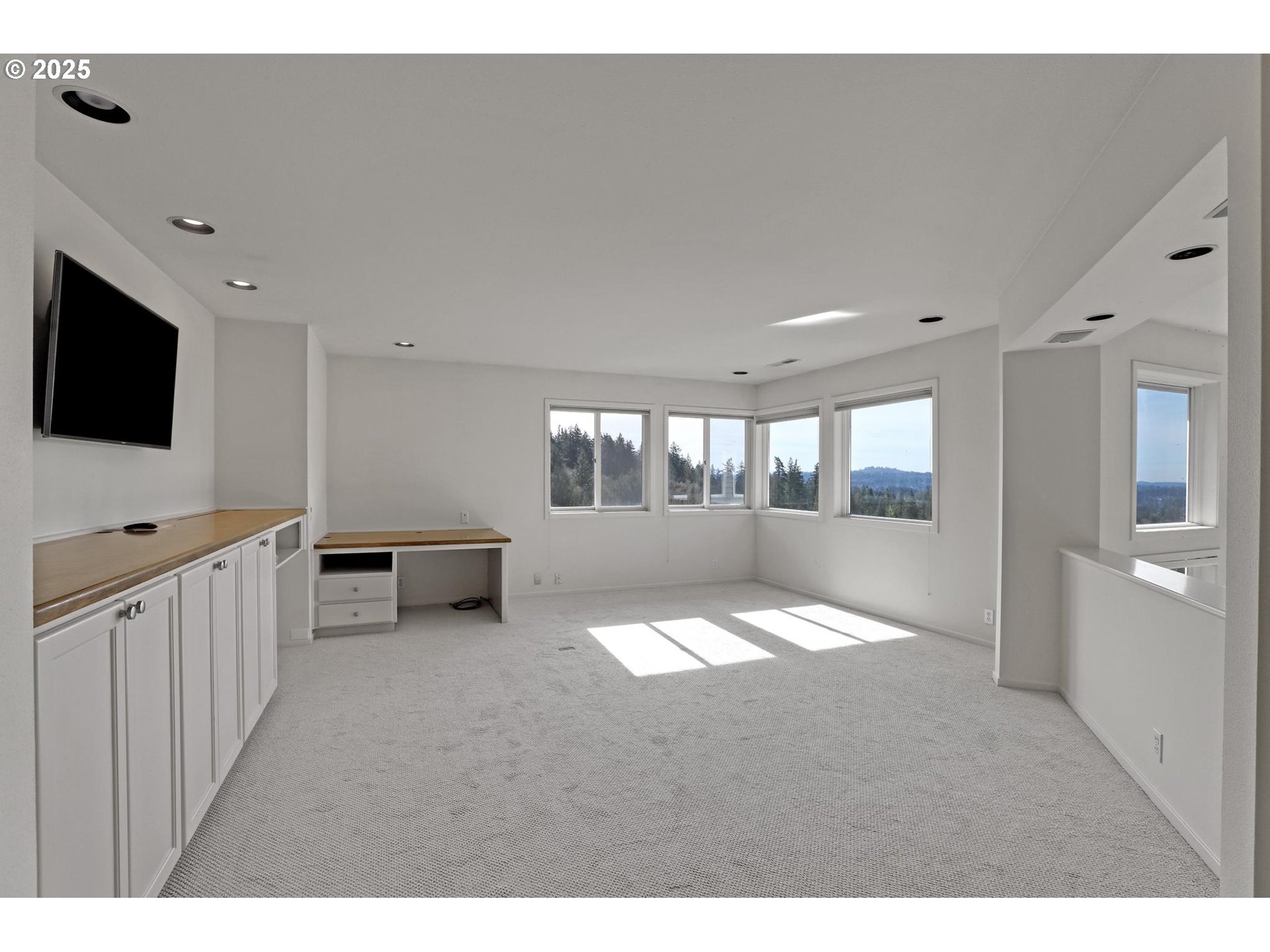 2642 Southwest Bucharest Court Portland, OR 97225 - Photo 30 of 47