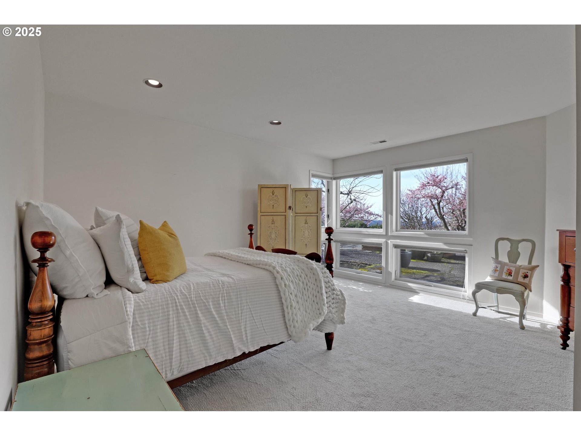 2642 Southwest Bucharest Court Portland, OR 97225 - Photo 35 of 47