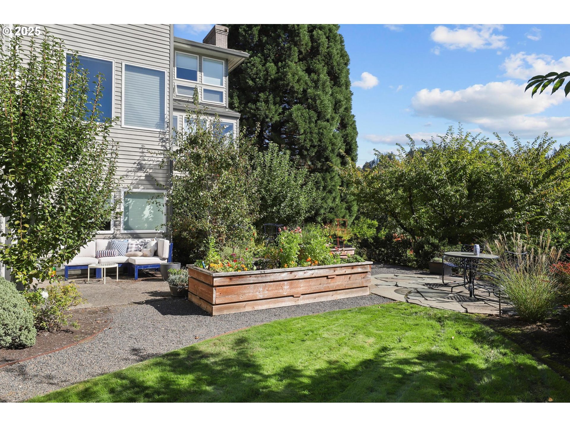 2642 Southwest Bucharest Court Portland, OR 97225 - Photo 42 of 47