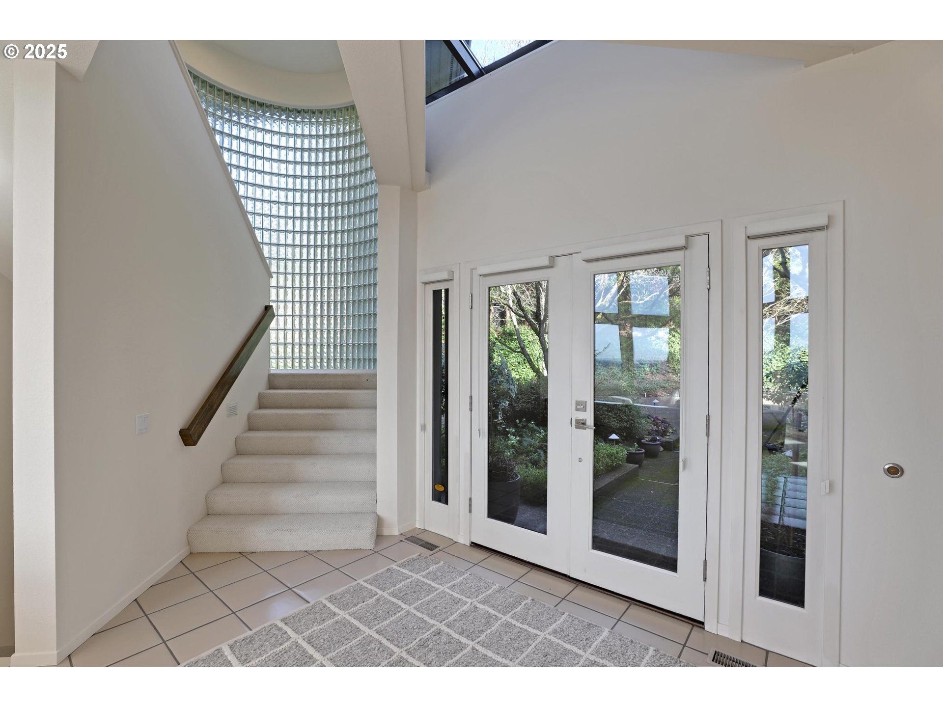 2642 Southwest Bucharest Court Portland, OR 97225 - Photo 5 of 47