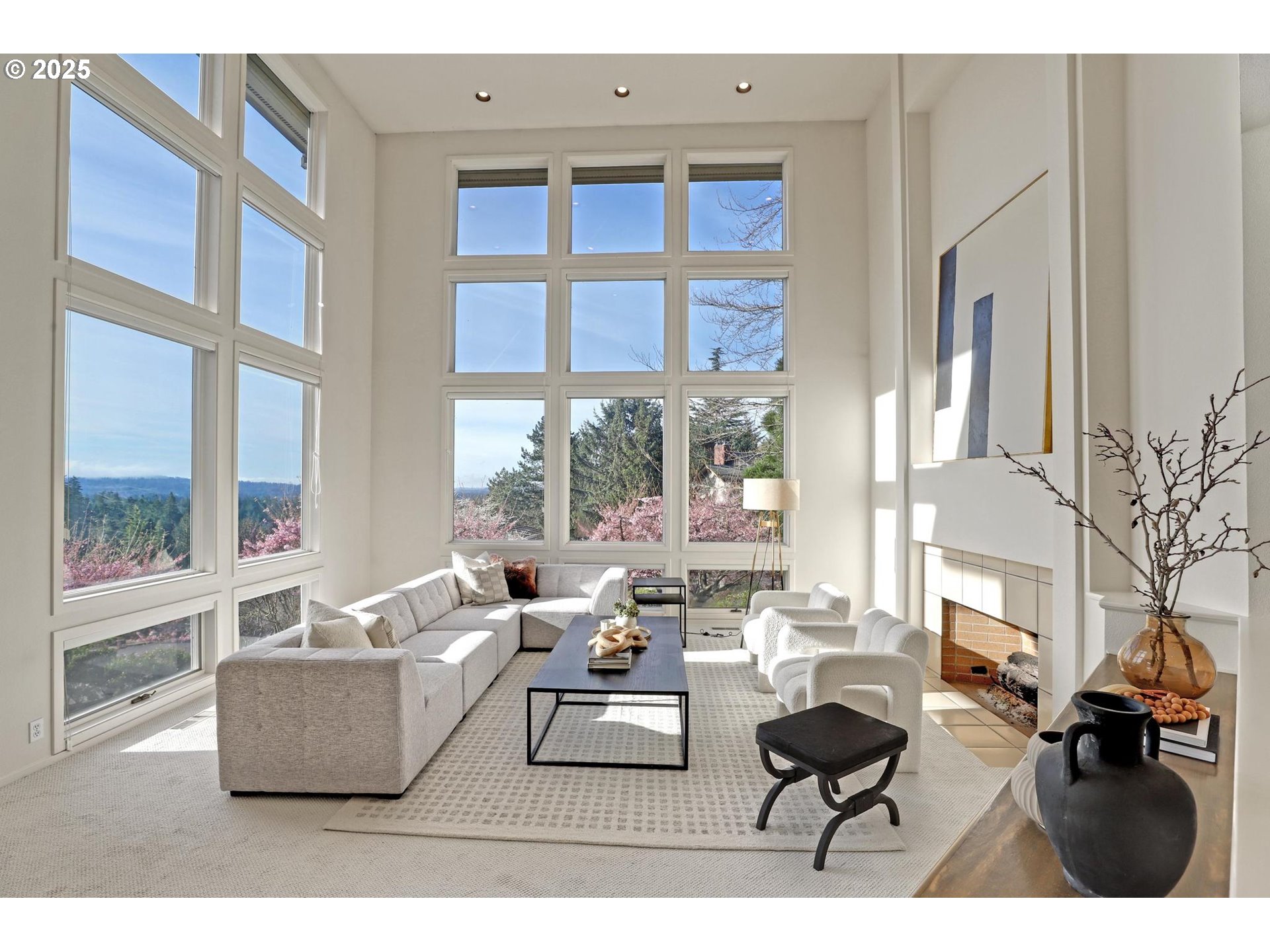 2642 Southwest Bucharest Court Portland, OR 97225 - Photo 6 of 47